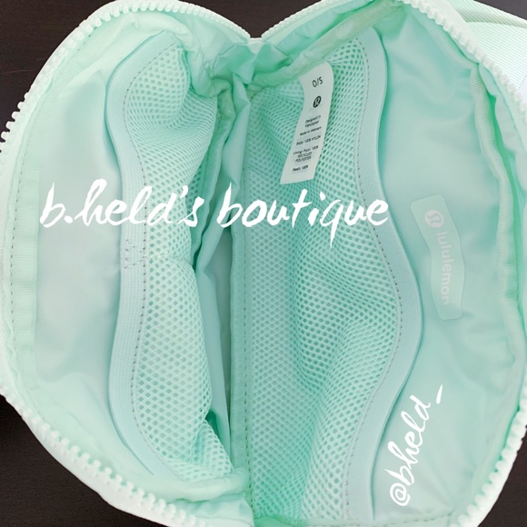 lululemon Everywhere Belt Bag in Mint Moment Green One Size (1L) Brand New NWT - Picture 10 of 15